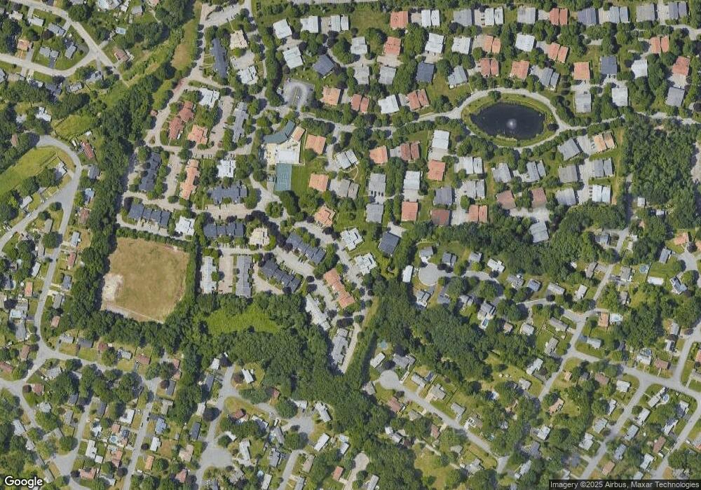 765 Williamsburg Cir unit 765, Warwick, RI 02886 - photo 1