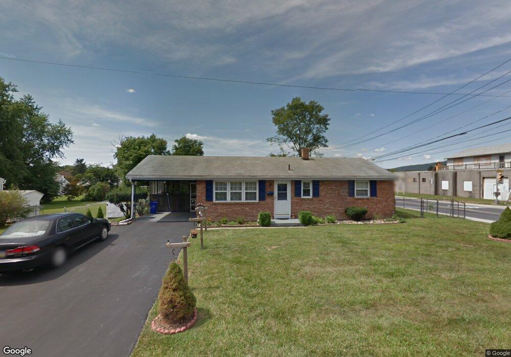 275 Carlisle Ave, Enola, PA 17025 - photo 1