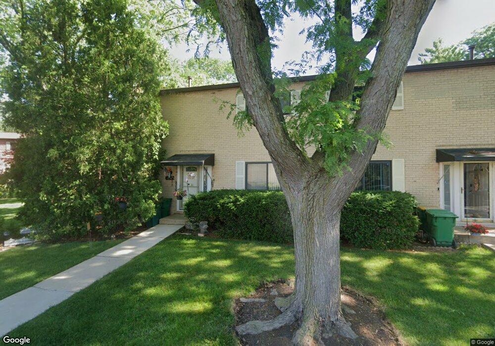 1638 Chippewa Trail unit 21101, Wheeling, IL 60090 - photo 1