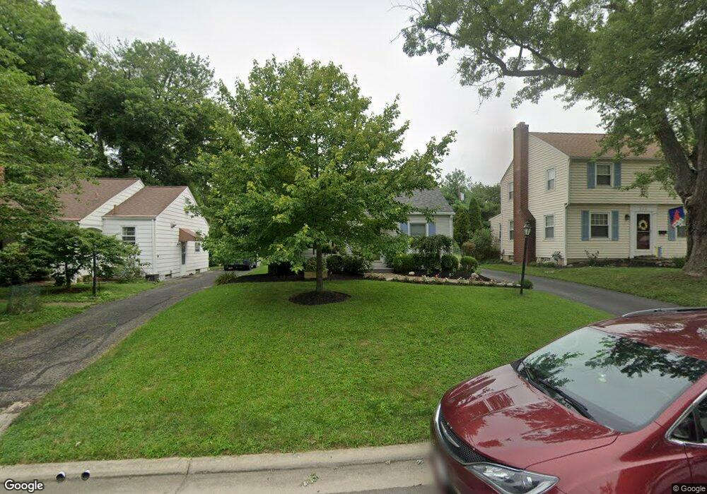 196 E Weisheimer Rd, Columbus, OH 43214 - photo 1