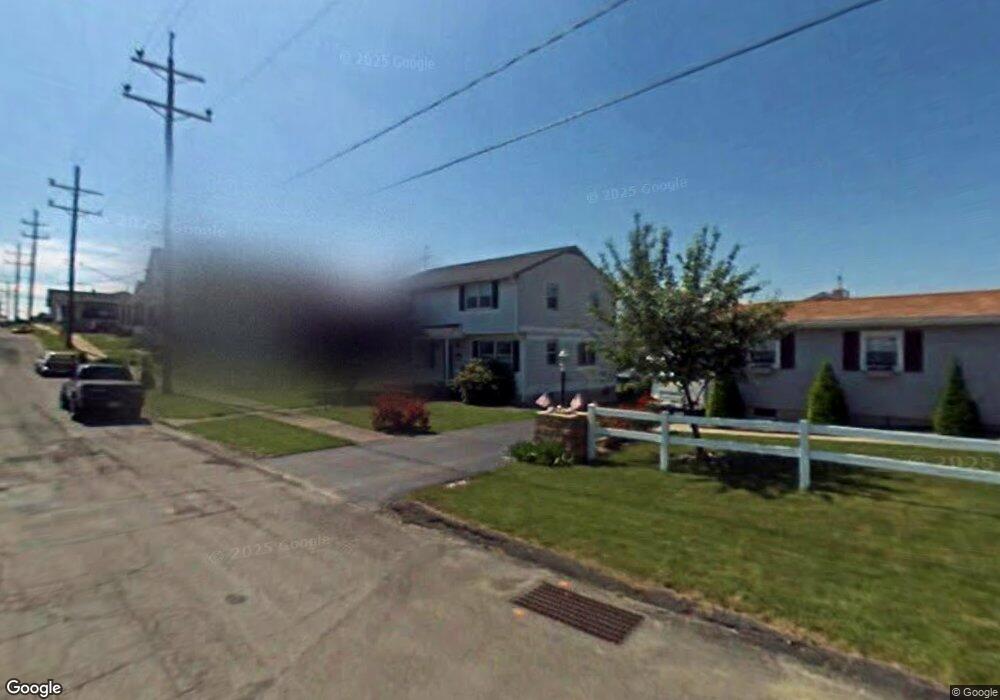 1543 Dickens St, Scranton, PA 18504 - photo 1