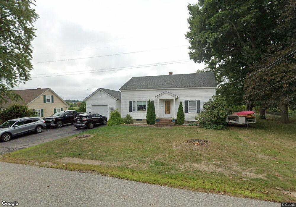 42 Clover Ln, Portsmouth, NH 03801 - photo 1