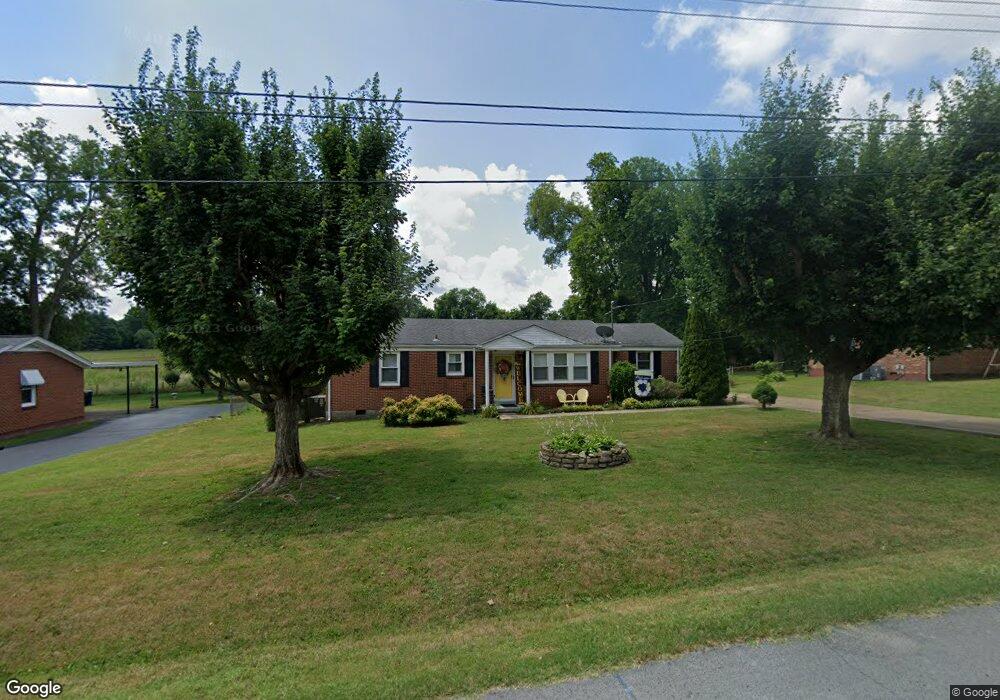 2009 Westwood Dr, Columbia, TN 38401 - photo 1
