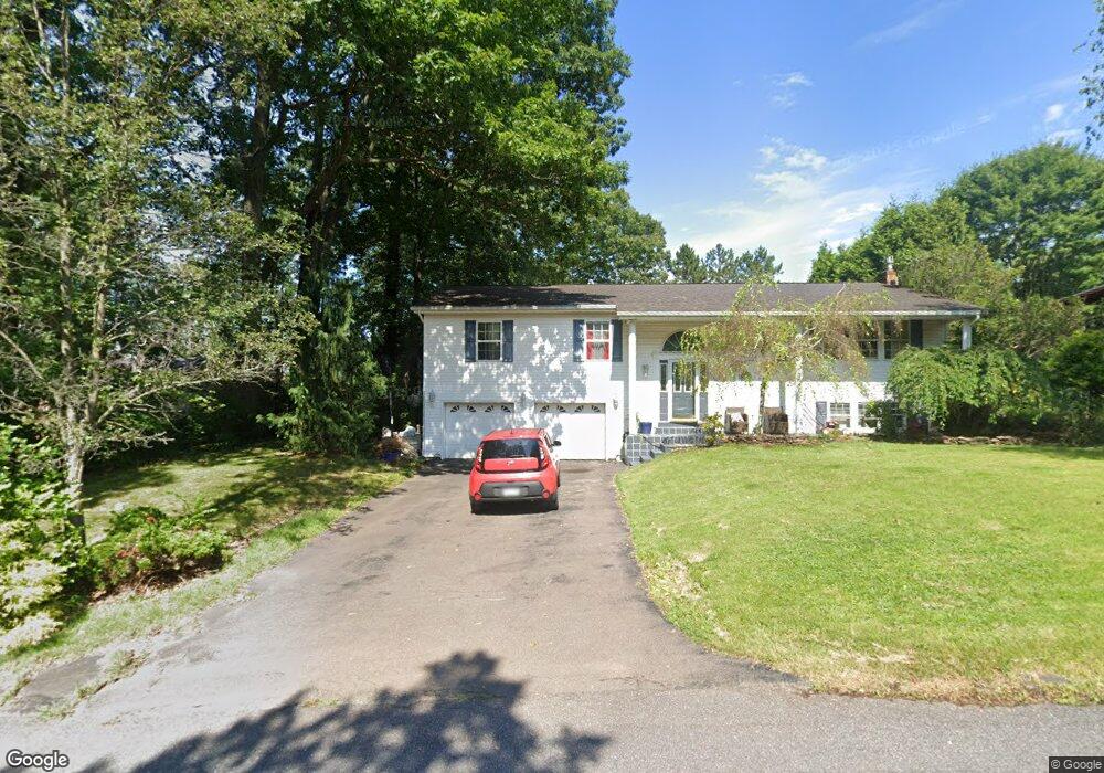 5 Twain Cir, Sugarloaf, PA 18249 - photo 1