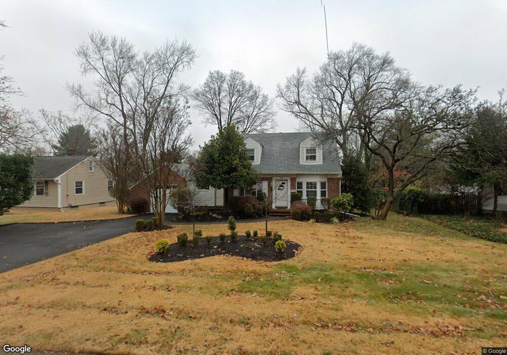 1068 Lake Ave, Clark, NJ 07066 - photo 1