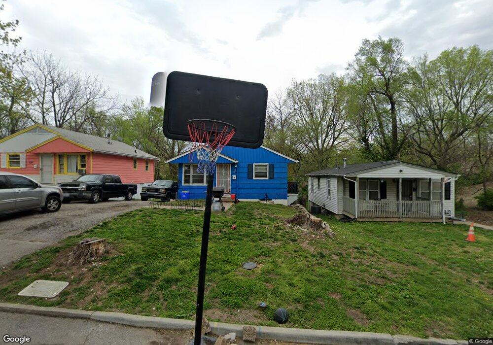 6905 Bellefontaine Ave, Kansas City, MO 64132 - photo 1