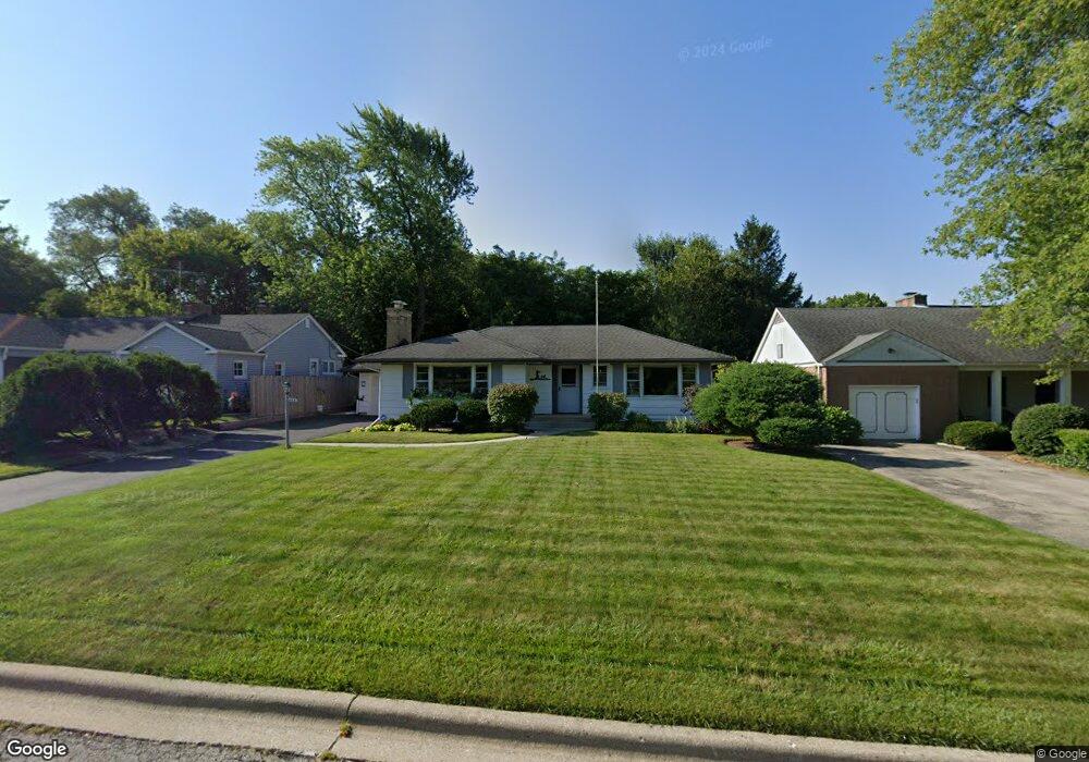 405 Longview Rd, Waukegan, IL 60087 - photo 1
