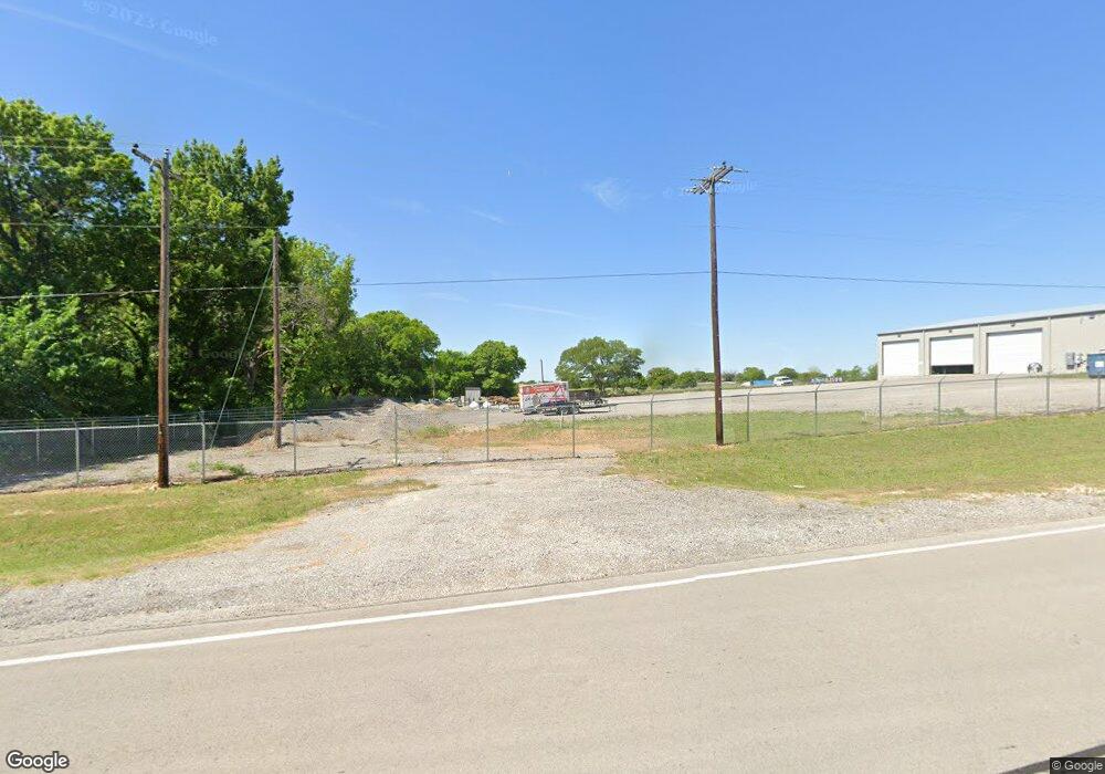 1721 N Bus 287, Decatur, TX 76234 - photo 1