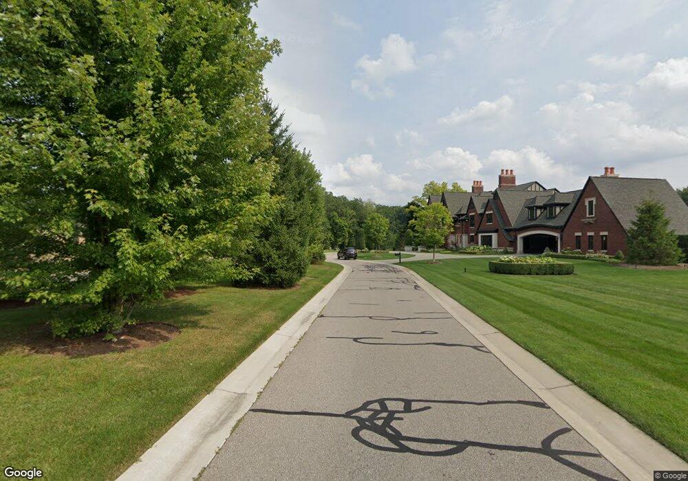 4 Bridgeview Dr, Bloomfield Hills, MI 48304 - photo 1