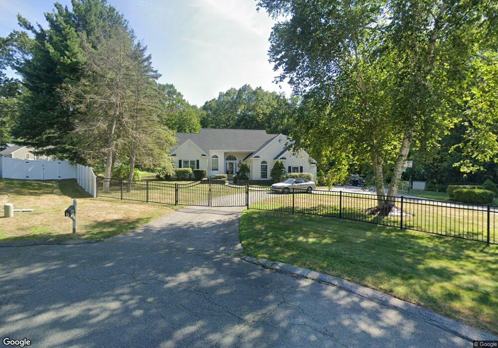 7 Oxbow Rd, Danvers, MA 01923 - photo 1