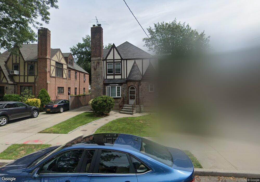 3345 164th St, Flushing, NY 11358 - photo 1