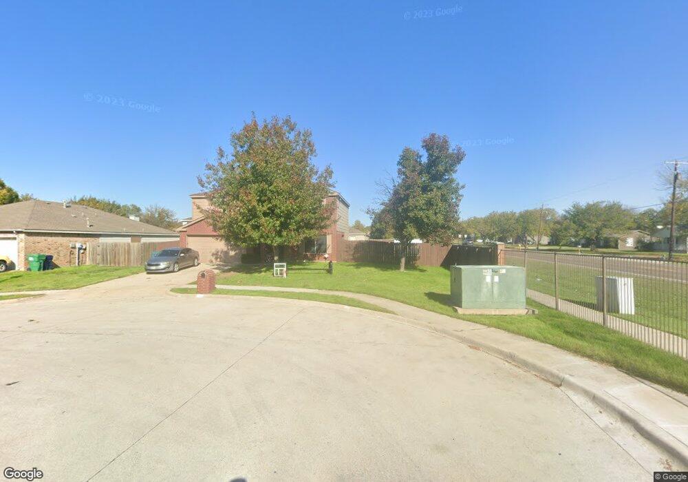 900 Greenbend Dr, Denton, TX 76210 - photo 1