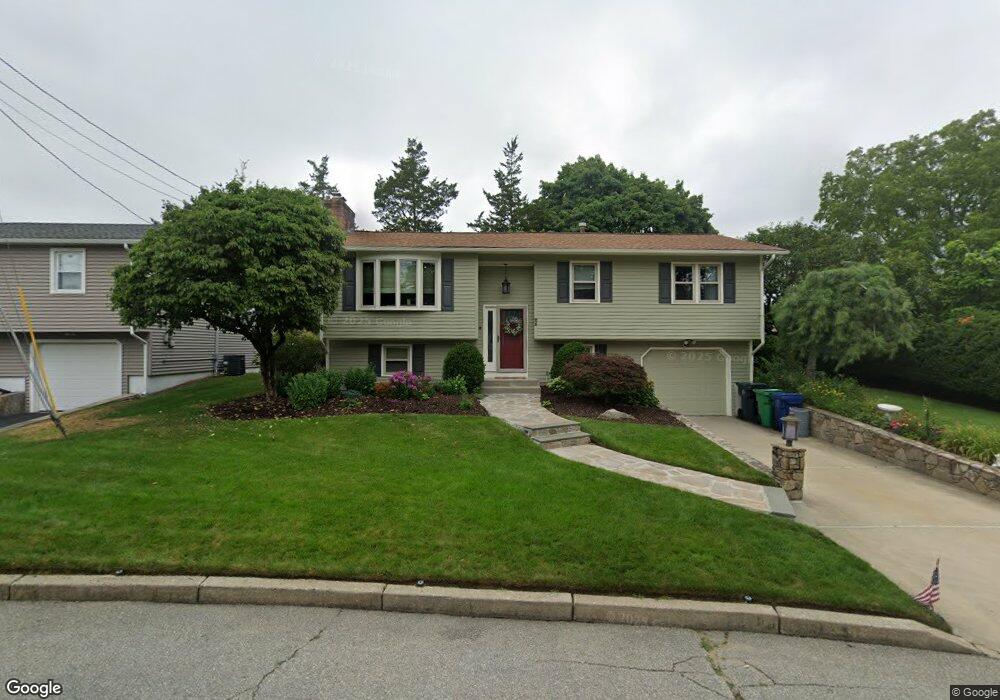 25 Gorton Holden Terrace, Warwick, RI 02886 - photo 1