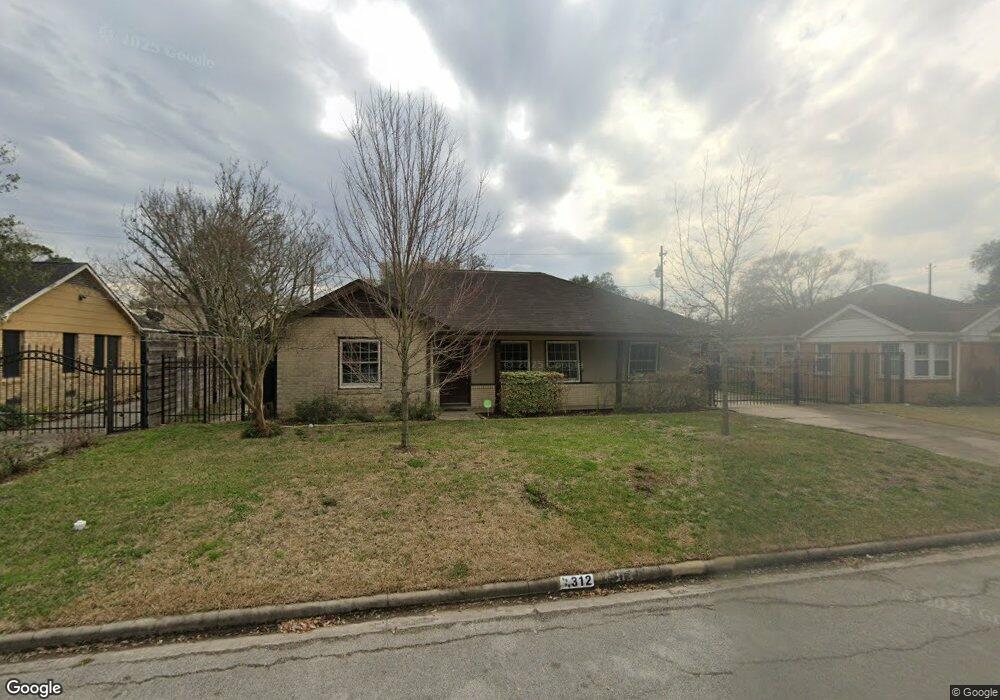 312 Eleanor St, Houston, TX 77009 - photo 1