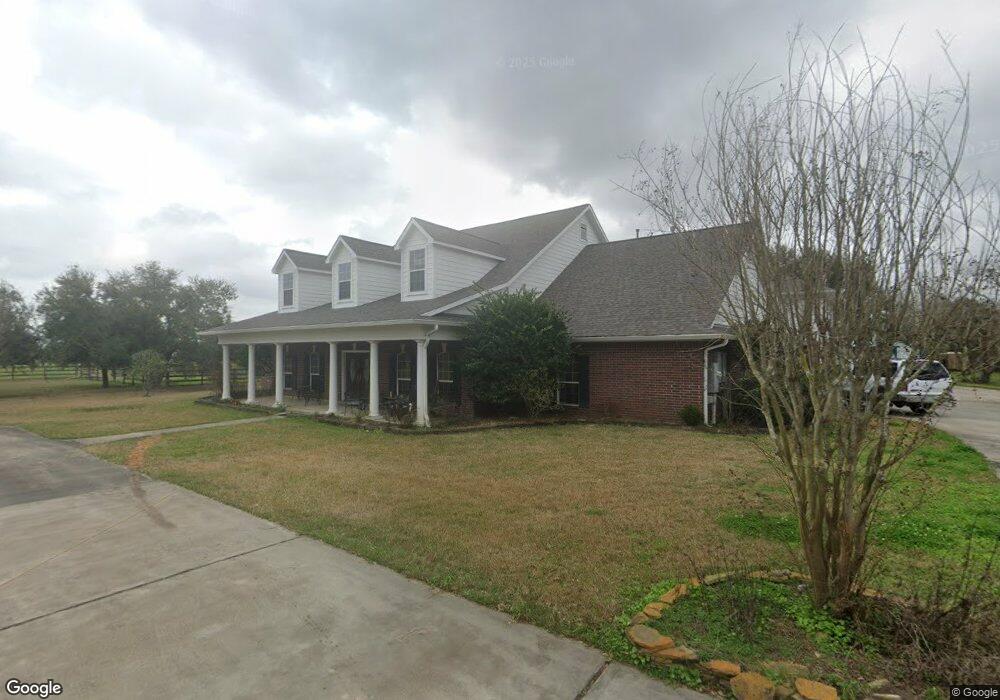 2275 Washington Ave, Alvin, TX 77511 - photo 1