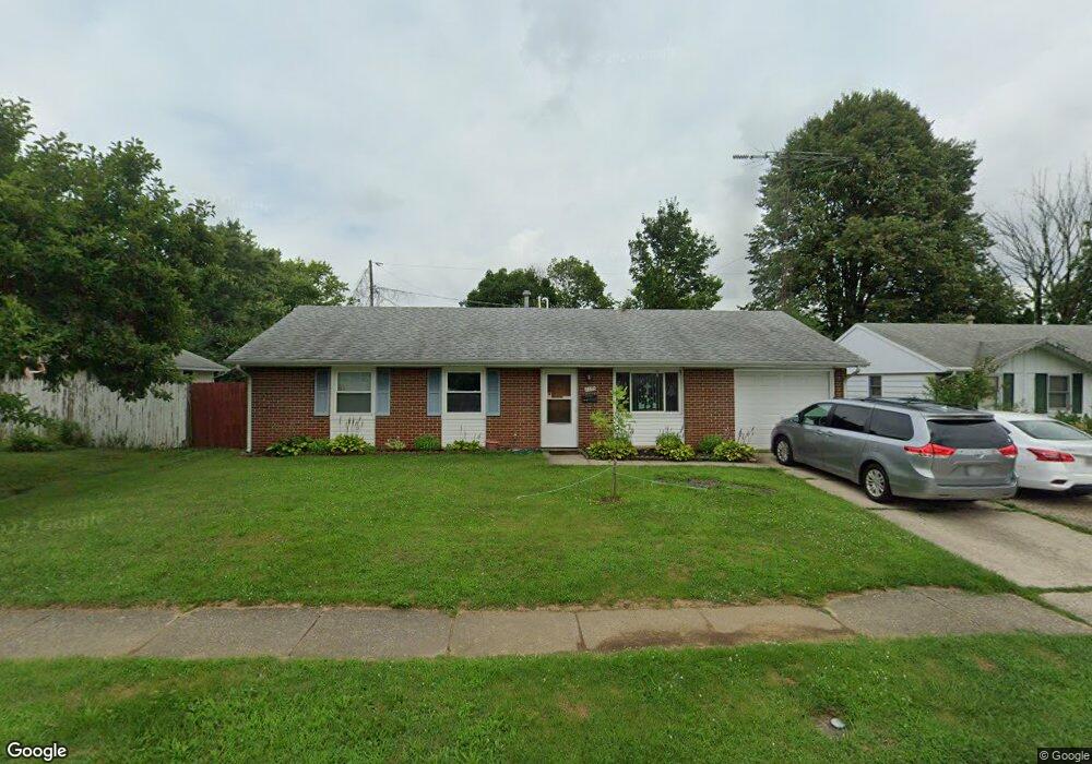 2070 Wimbledon Dr, Xenia, OH 45385 - photo 1