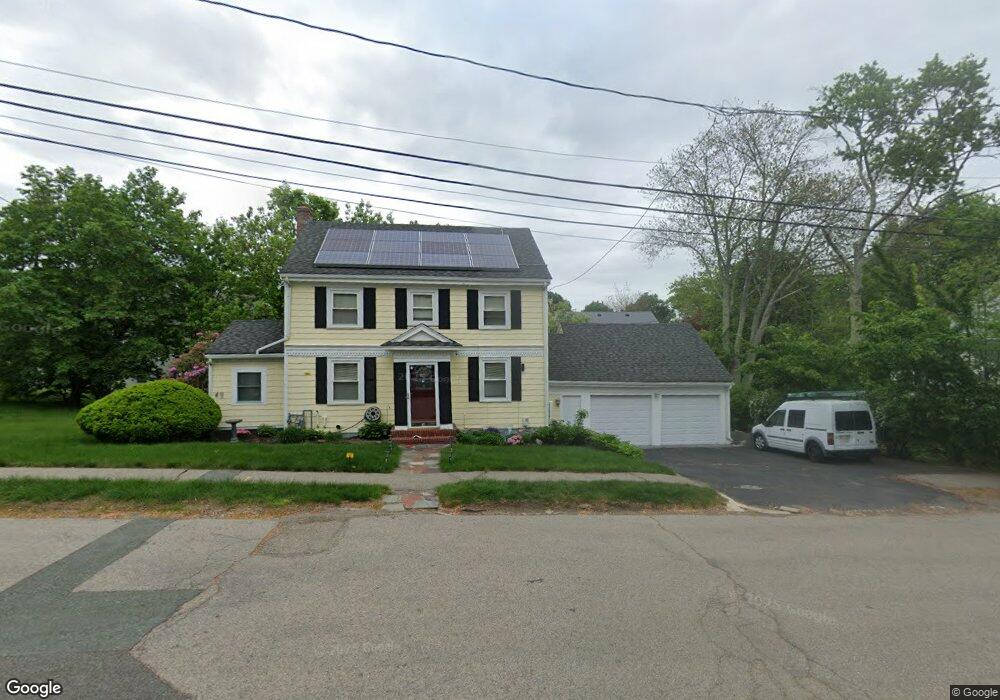 4 Annapolis Rd, Milton, MA 02186 - photo 1