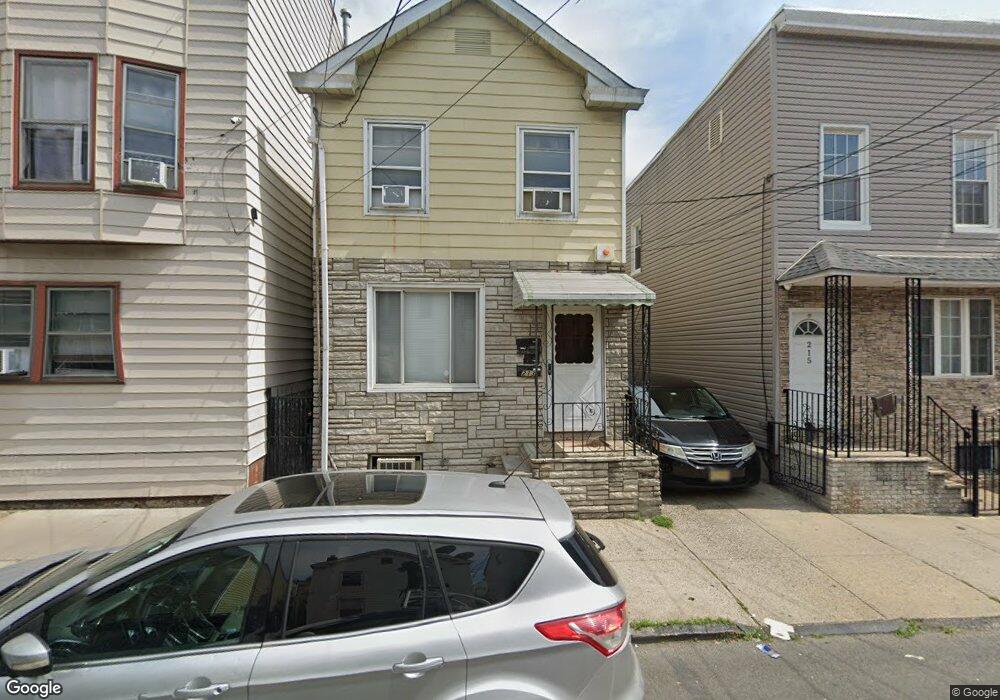 213 Elm St, Newark, NJ 07105 - photo 1