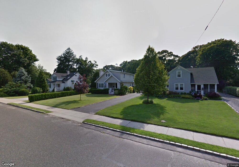 24 Snedecor Ave, Bayport, NY 11705 - photo 1