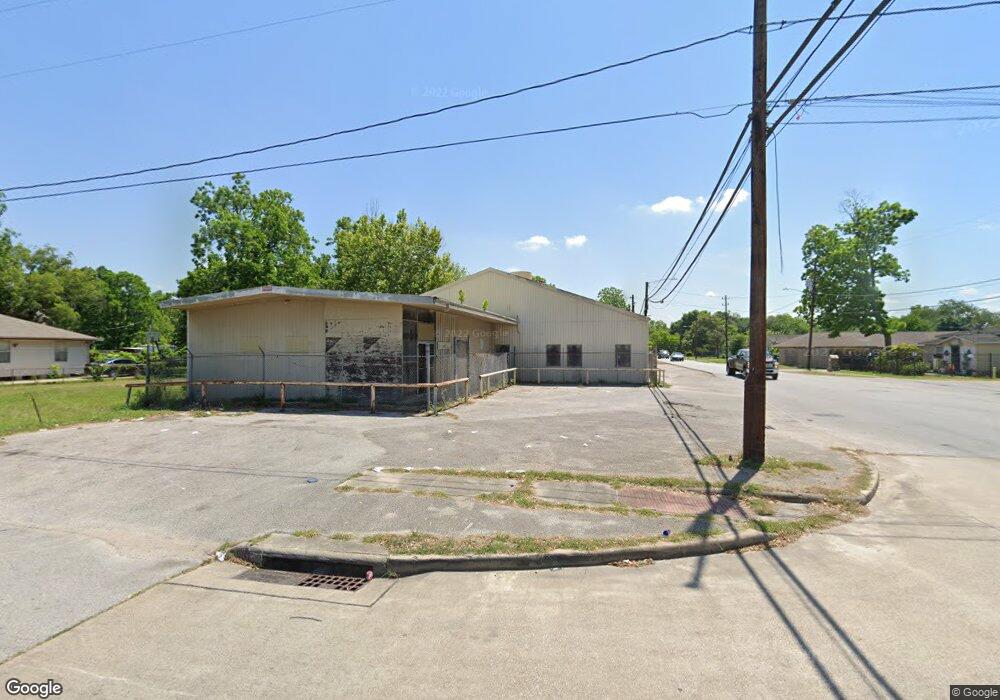 4006 Wayne St, Houston, TX 77026 - photo 1