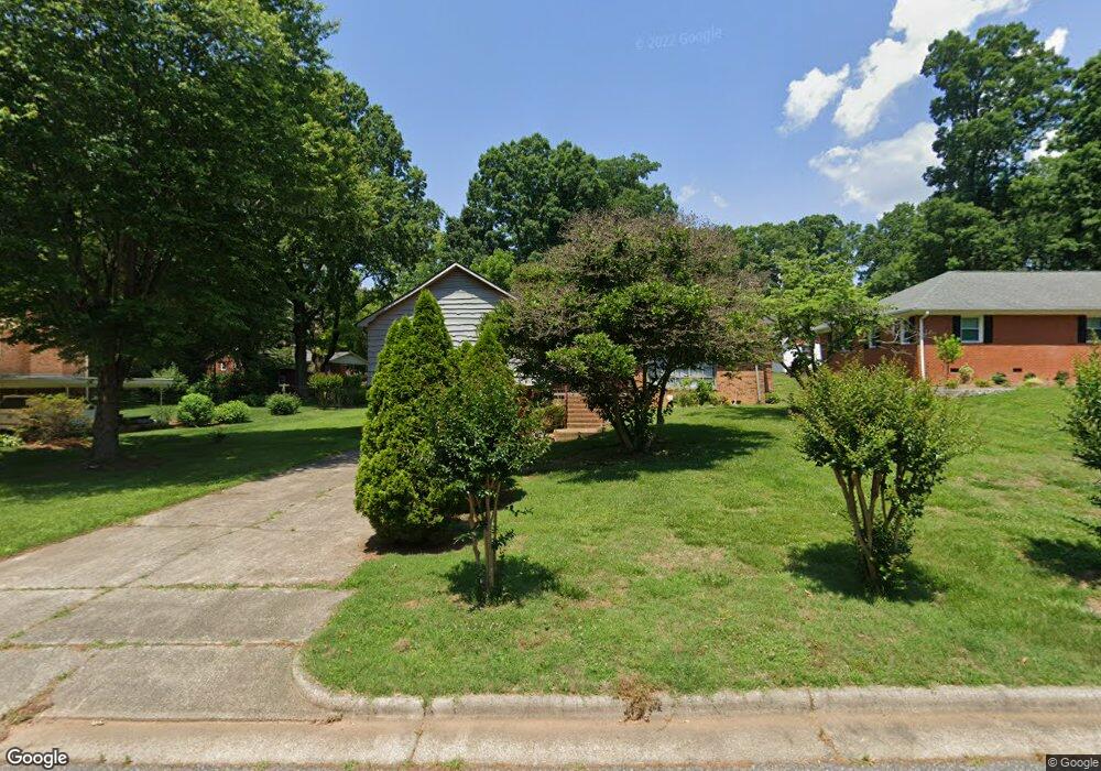 715 Brandon St, Statesville, NC 28677 - photo 1