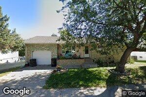 303 Apache Dr, Mc Cook, NE 69001