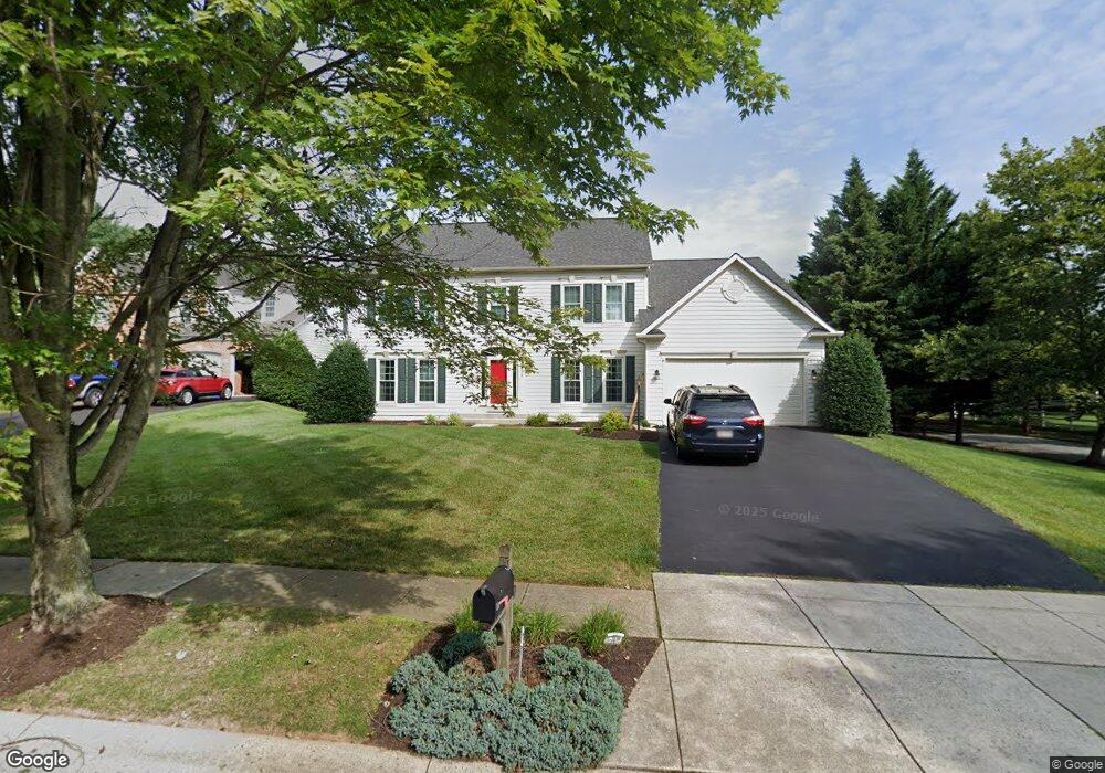 11370 Bishops Gate Ln, Laurel, MD 20723 - photo 1