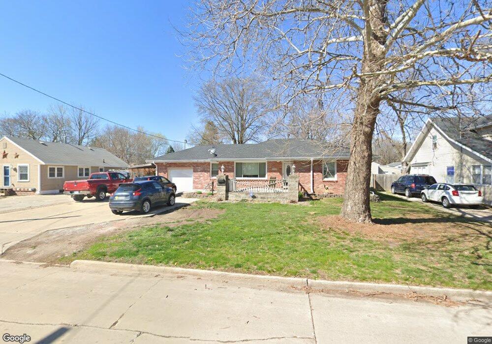 1311 Herold Ave, Des Moines, IA 50315 - photo 1