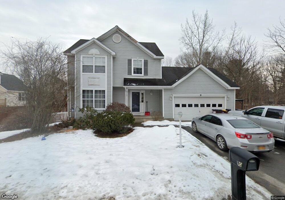 10 Glenham Rd, Saratoga Springs, NY 12866 - photo 1