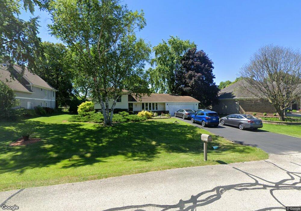 28W707 Douglas Rd, Naperville, IL 60564 - photo 1