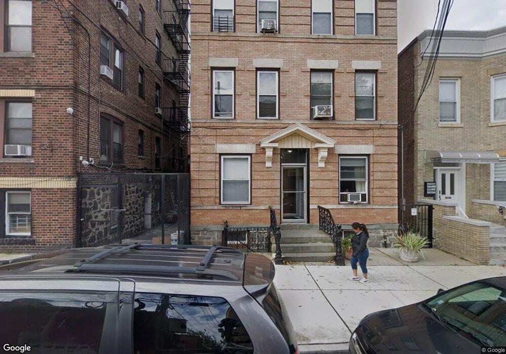 209 65th St unit 2R, West New York, NJ 07093 - photo 1