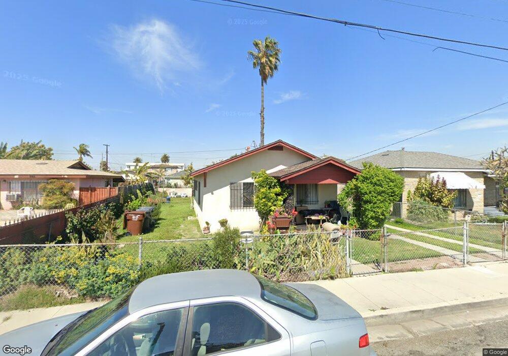 839 W Maple St, Compton, CA 90220 - photo 1