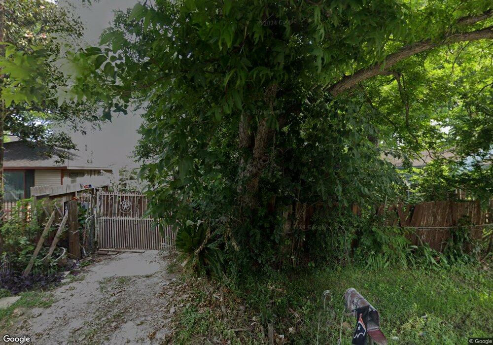 4923 Hopper Rd, Houston, TX 77093 - photo 1