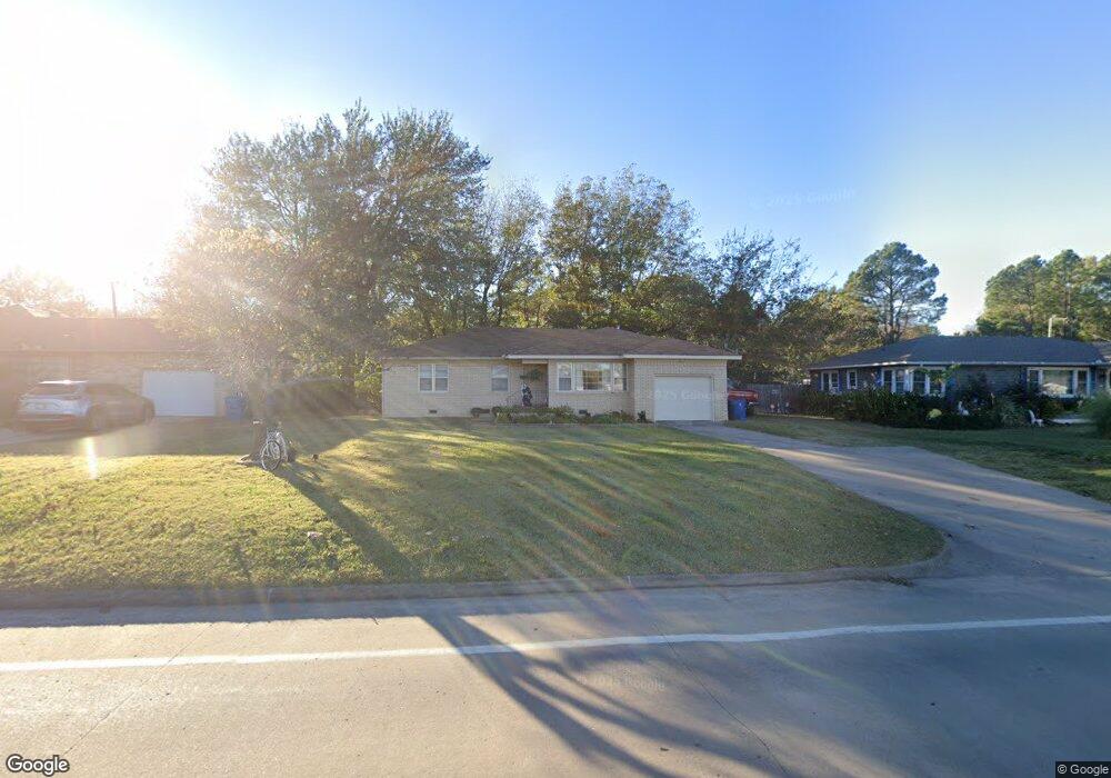 1311 S 9th St, McAlester, OK 74501 - photo 1