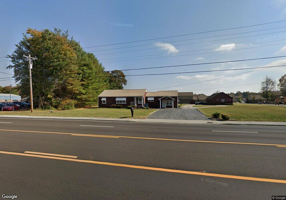 1309 Mcarthur St, Manchester, TN 37355 - photo 1