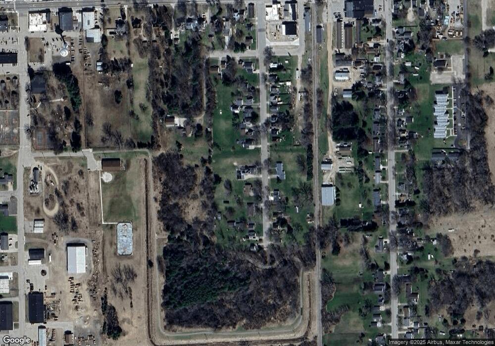 255 Buffalo St, Bad Axe, MI 48413 - photo 1