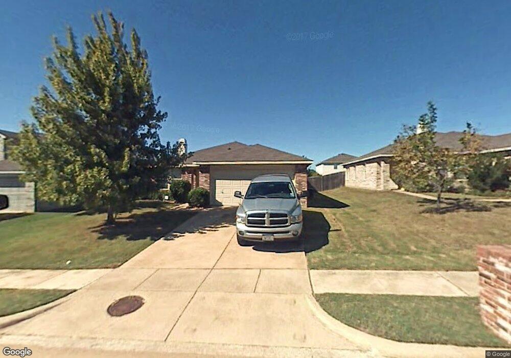 8816 Swan Park Dr, Denton, TX 76210 - photo 1