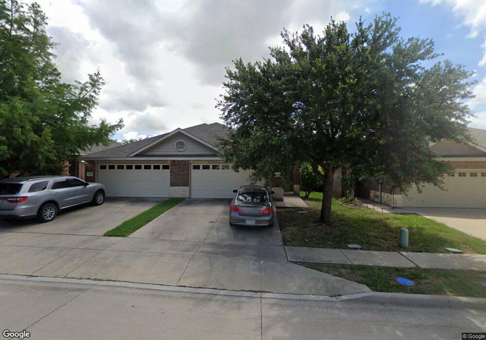 342 Armstrong Ln, Lavon, TX 75166 - photo 1