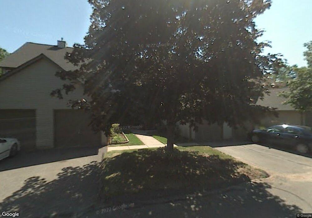 125 Fox Run Ct, Newington, CT 06111 - photo 1