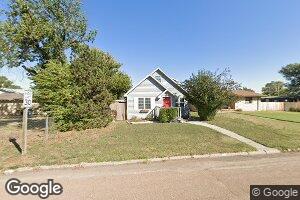 306 S Oak St, Minneola, KS 67865