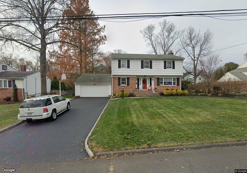 1415 Graymill Dr, Scotch Plains, NJ 07076 - photo 1