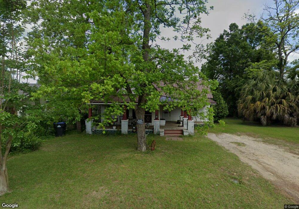 307 W Altamaha St, Fitzgerald, GA 31750 - photo 1