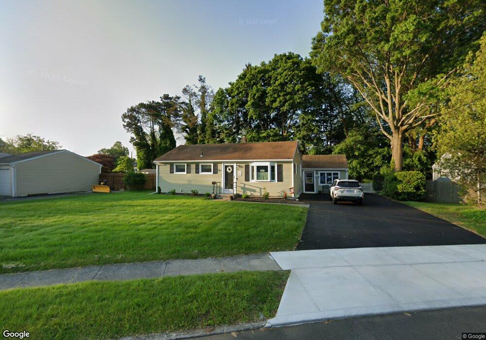 22 Grapevine Row, Milford, CT 06460 - photo 1