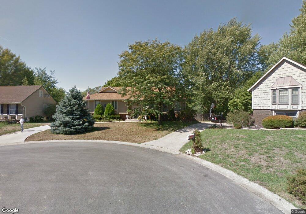 819 NW 16th St, Blue Springs, MO 64015 - photo 1