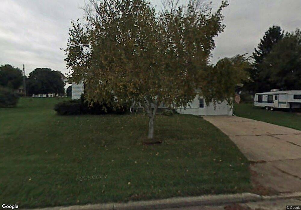 208 N Fairview Ave, Argyle, WI 53504 - photo 1