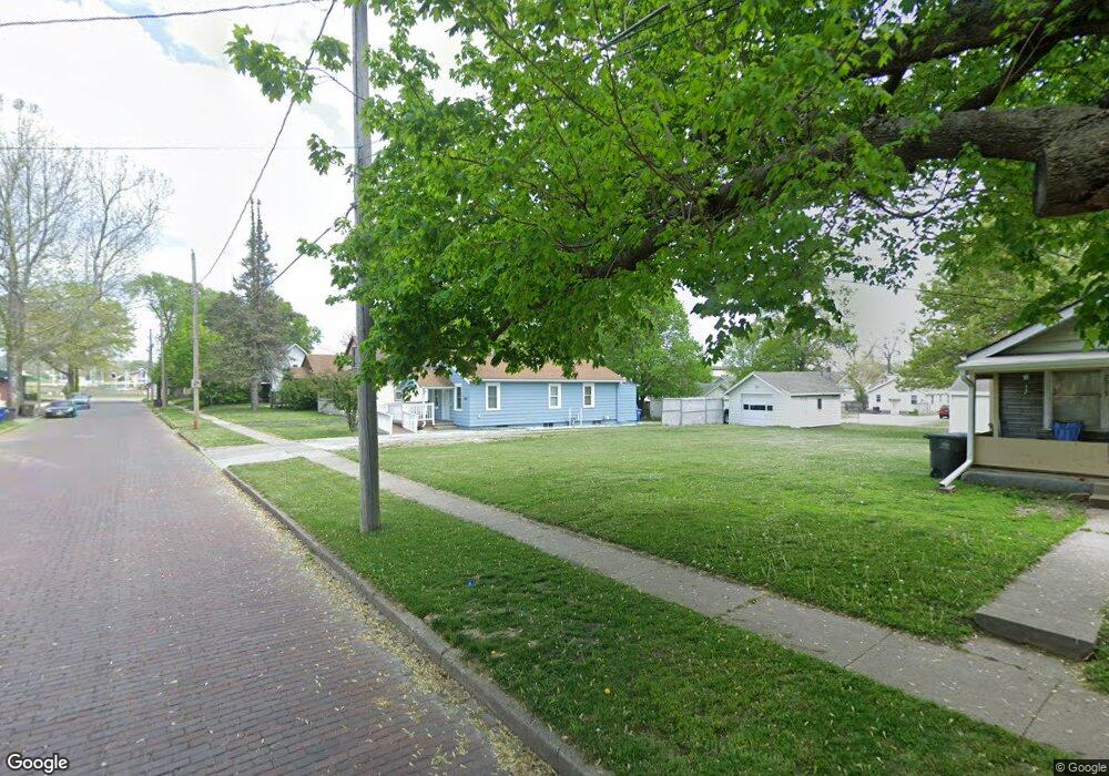 2925 Des Moines St, Des Moines, IA 50317 - photo 1