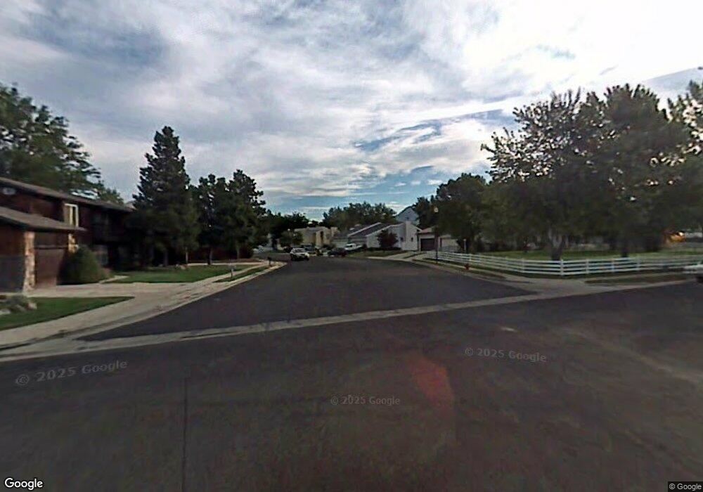 8660 S Green Way, Sandy, UT 84094 - photo 1