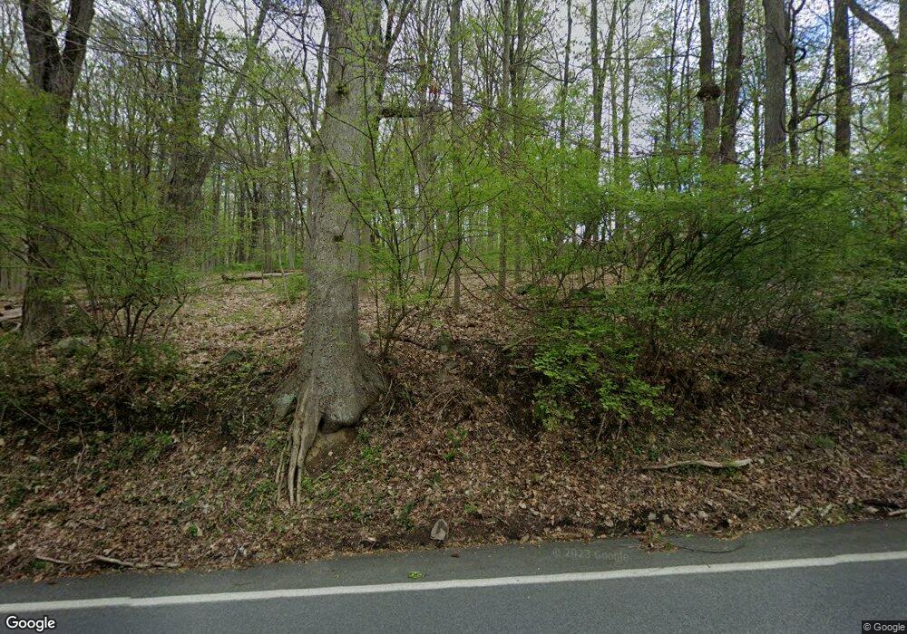 2100 Quaker Ridge Rd, Croton On Hudson, NY 10520 - photo 1