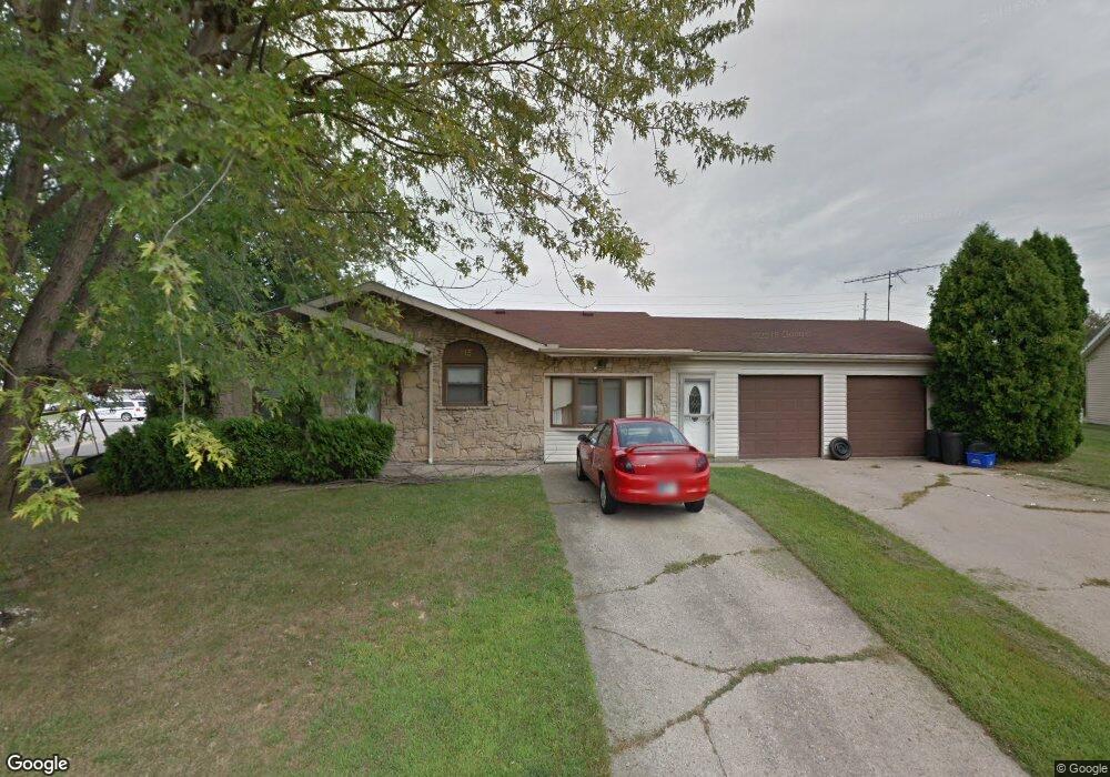 111 Pheasant Run Dr, Batesville, IN 47006 - photo 1