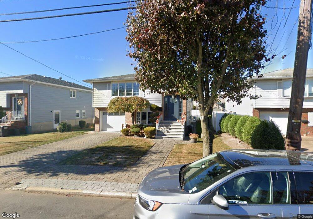 1041 Koelle Blvd, Secaucus, NJ 07094 - photo 1